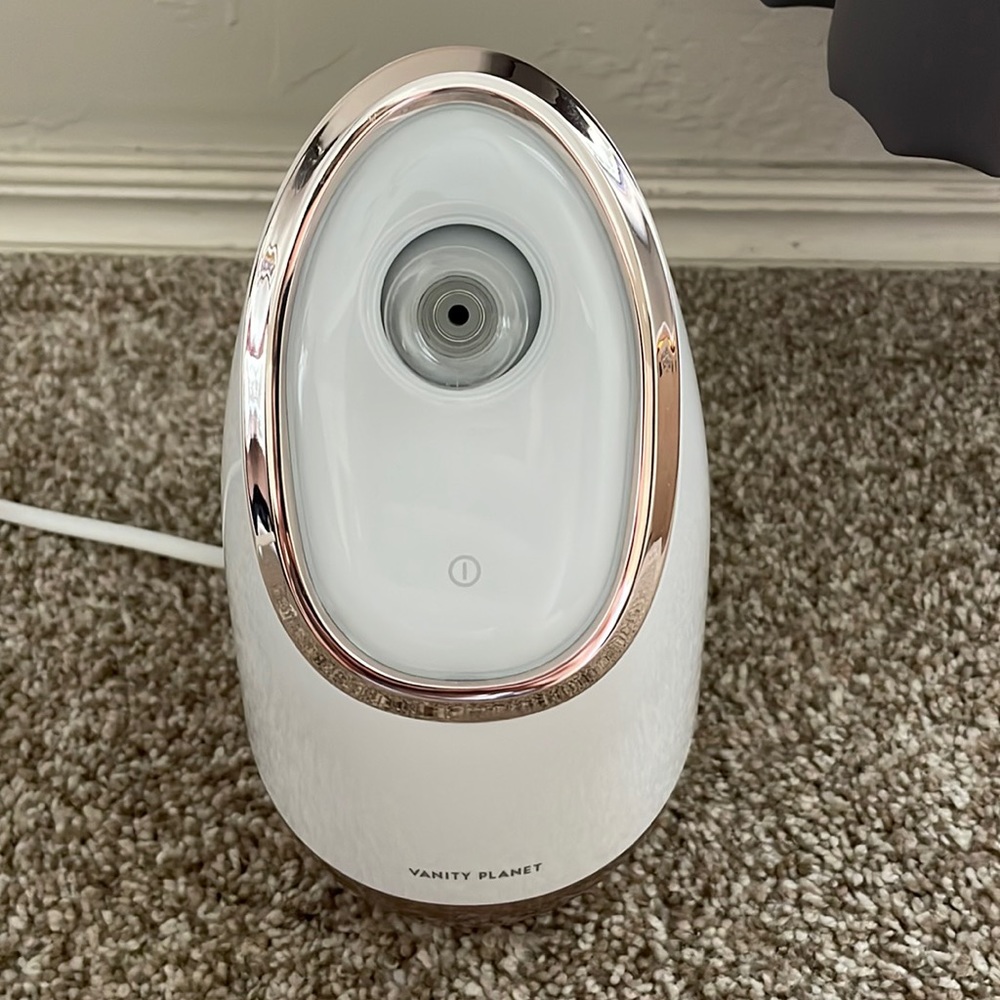 Vanity Plant facial steamer